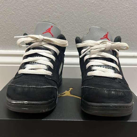 2025 Air Jordan 5 Retro OG TD 'Black Metallic Reimagined size 10c - Picture 4 of 10